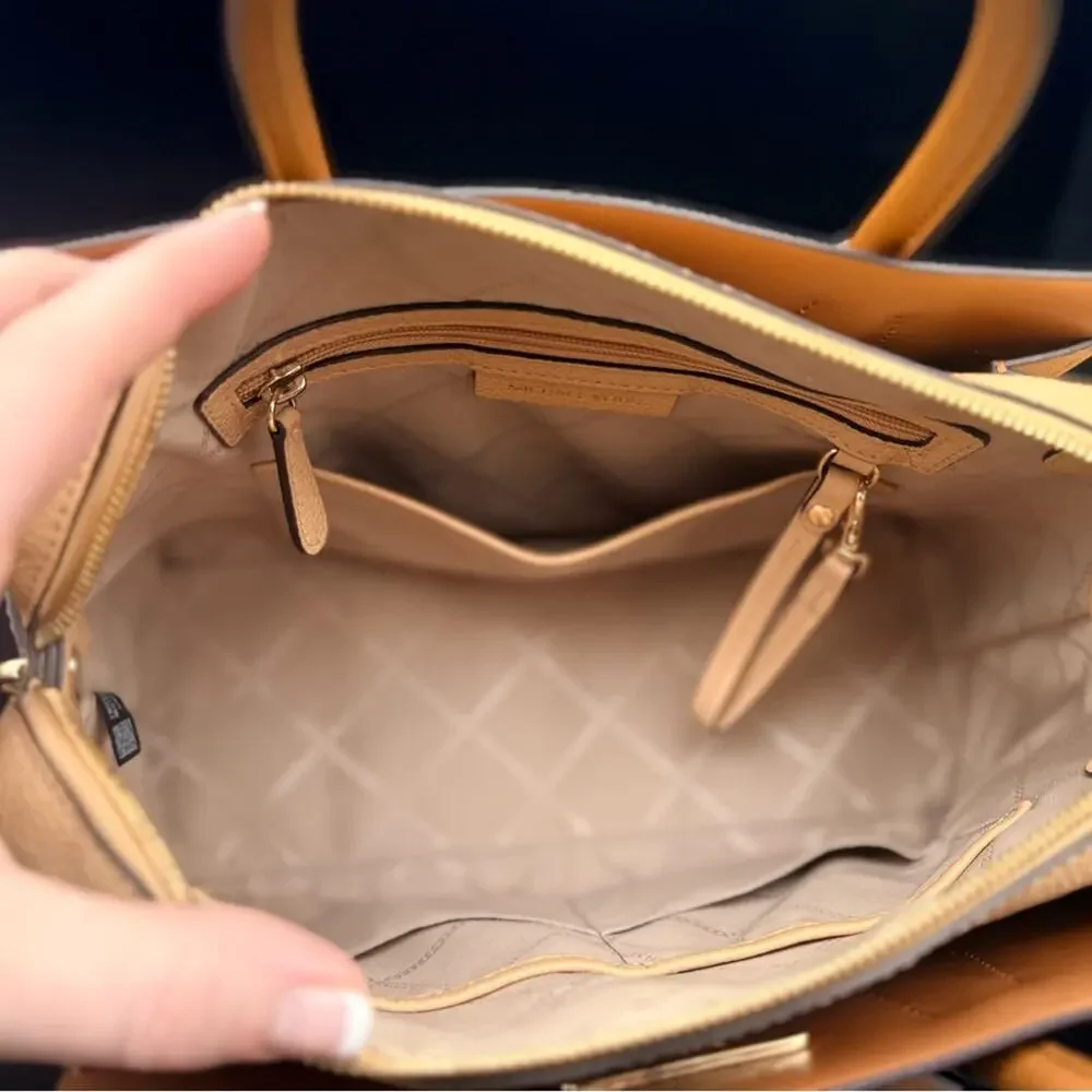 Michael Kors | Mercer Gallery Medium Tri-Color Belted Satchel